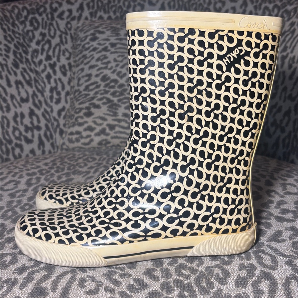 Coach Black & Cream Signature Pattern Rain Boots - Picture 3 of 11